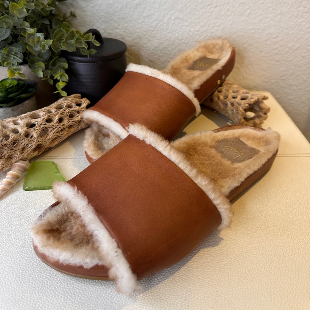 Beek Gallito Más Shearling Slide Sandal Brown Cozy Luxe Size 9 Narrow Fit